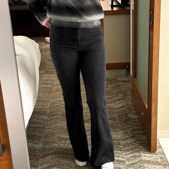 Hidden black seamed flare jeans, size 27 - Picture 2 of 2